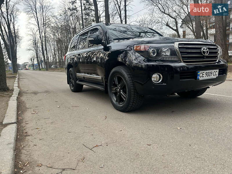 Toyota Land Cruiser 2014