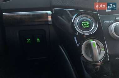 Внедорожник / Кроссовер Toyota Land Cruiser 2011 в 