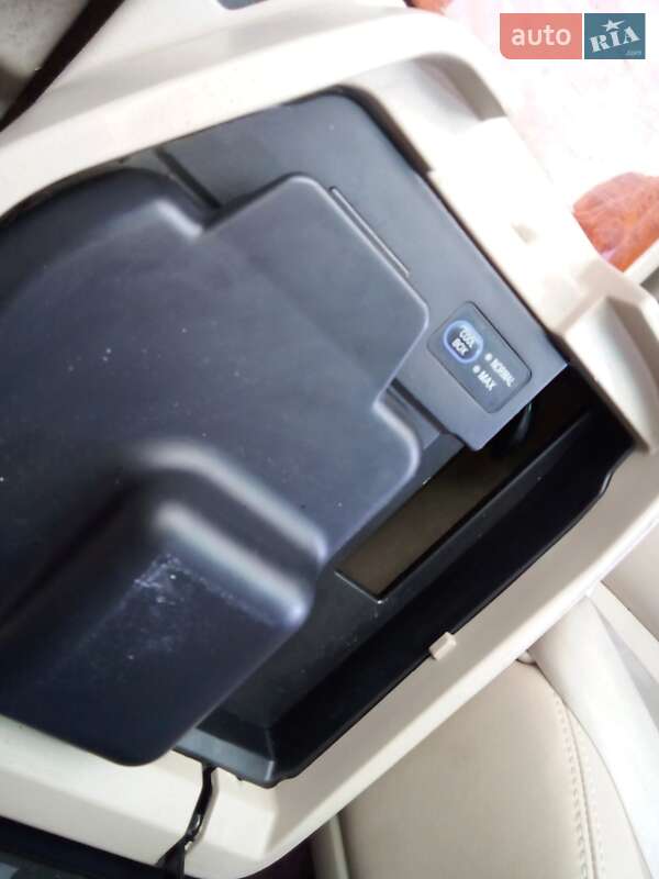 Внедорожник / Кроссовер Toyota Land Cruiser 1998 в Лазещине