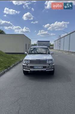 Позашляховик / Кросовер Toyota Land Cruiser 2003 в 