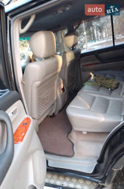 Внедорожник / Кроссовер Toyota Land Cruiser 2006 в 