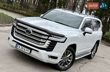 Позашляховик / Кросовер Toyota Land Cruiser 2023 в 