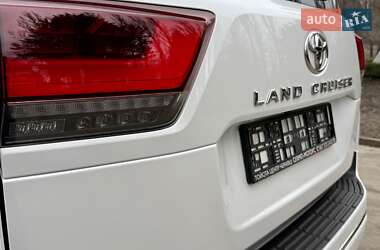 Позашляховик / Кросовер Toyota Land Cruiser 2023 в 