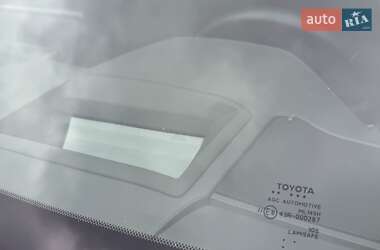Позашляховик / Кросовер Toyota Land Cruiser 2023 в 