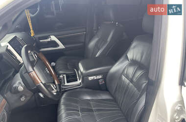 Внедорожник / Кроссовер Toyota Land Cruiser 2020 в 
