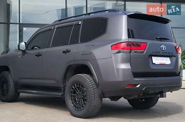 Позашляховик / Кросовер Toyota Land Cruiser 2022 в 