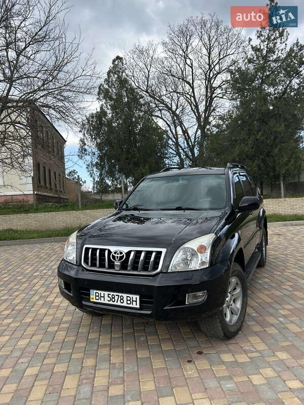 Позашляховик / Кросовер Toyota Land Cruiser 2006 в Одесі