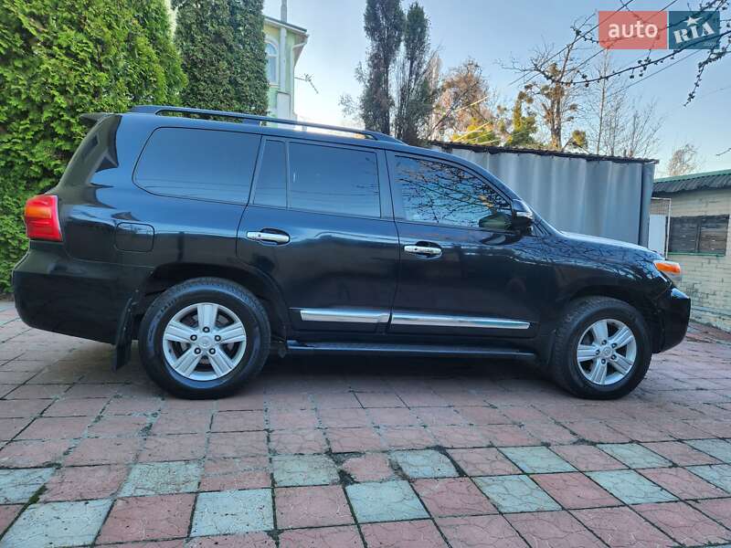 Внедорожник / Кроссовер Toyota Land Cruiser 2012 в Киеве