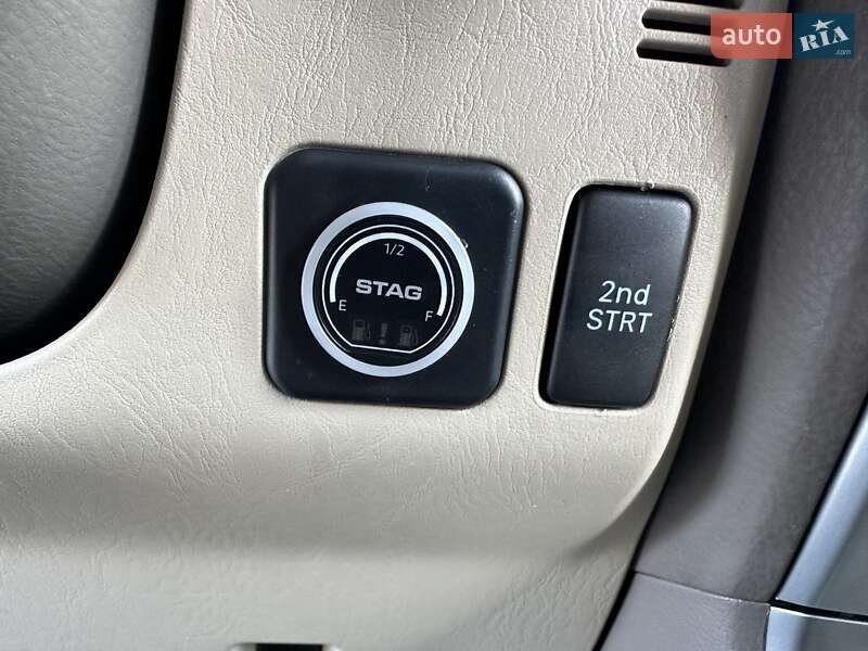 Внедорожник / Кроссовер Toyota Land Cruiser 2007 в Умани