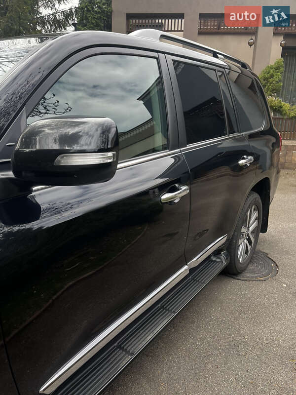 Внедорожник / Кроссовер Toyota Land Cruiser 2016 в Киеве