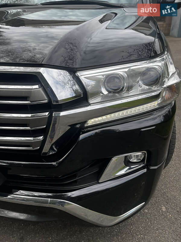 Внедорожник / Кроссовер Toyota Land Cruiser 2016 в Киеве