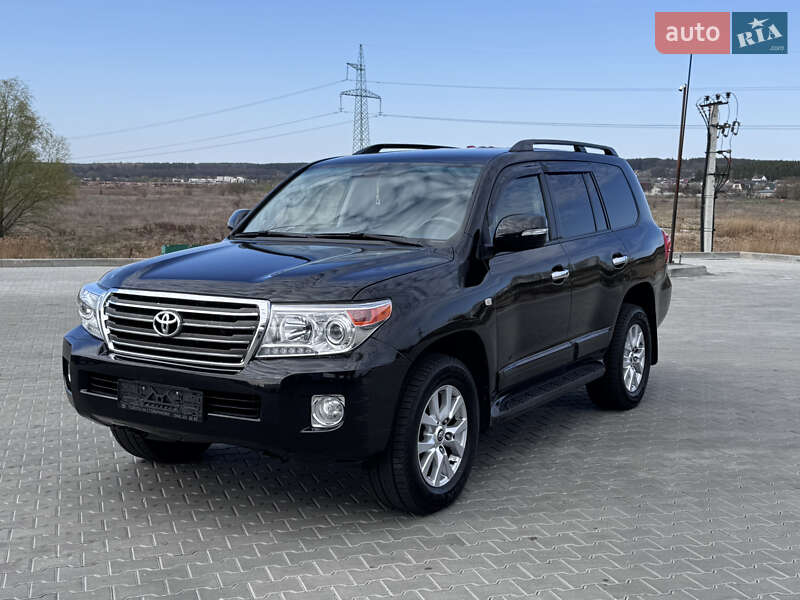 Внедорожник / Кроссовер Toyota Land Cruiser 2008 в 