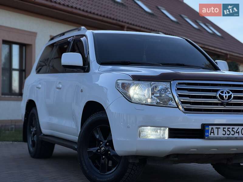 Внедорожник / Кроссовер Toyota Land Cruiser 2009 в Ивано-Франковске
