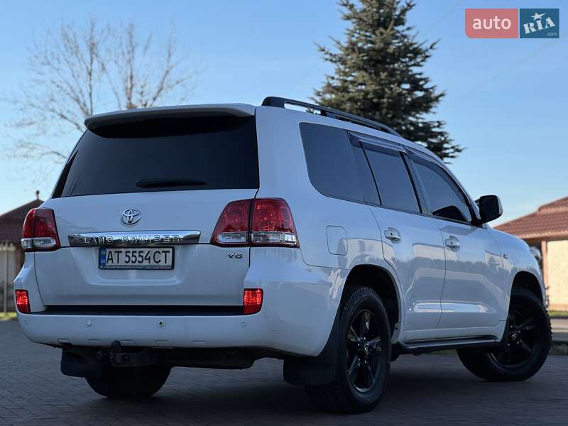 Внедорожник / Кроссовер Toyota Land Cruiser 2009 в Ивано-Франковске