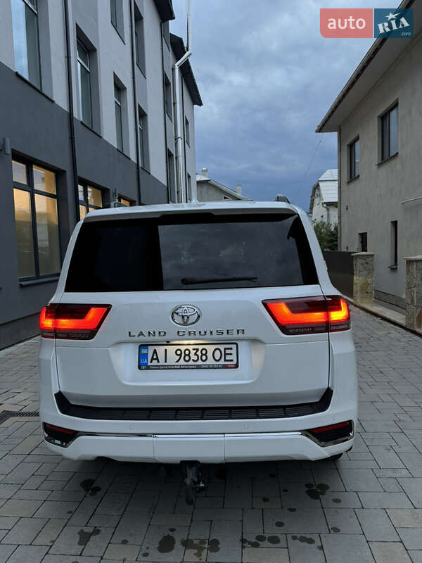 Позашляховик / Кросовер Toyota Land Cruiser 2021 в Києві