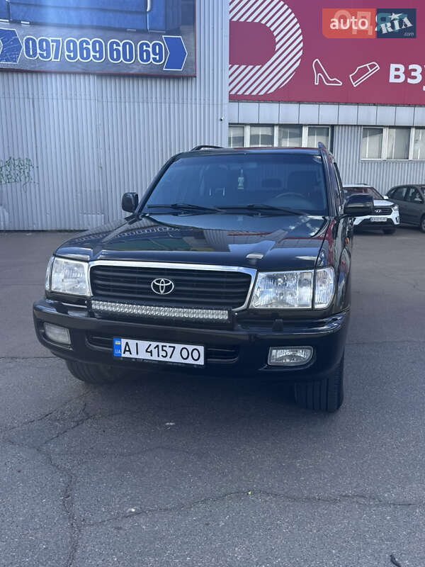 Внедорожник / Кроссовер Toyota Land Cruiser 2002 в Киеве