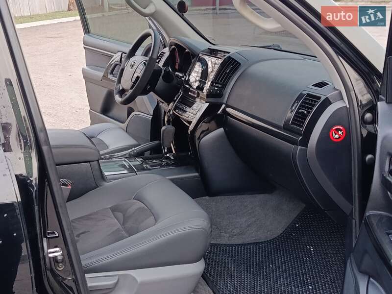 Позашляховик / Кросовер Toyota Land Cruiser 2009 в Первомайську