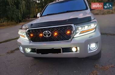 Внедорожник / Кроссовер Toyota Land Cruiser 2012 в 