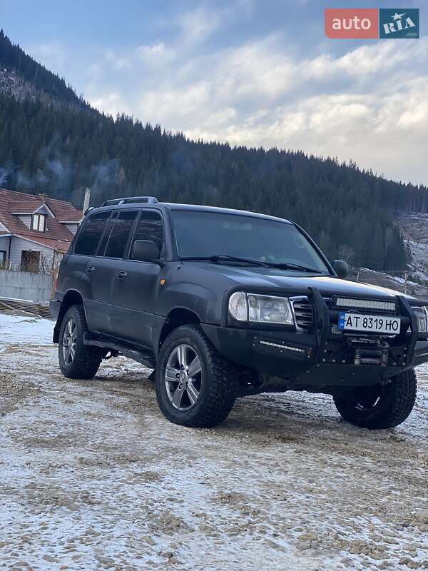 Toyota Land Cruiser 2003