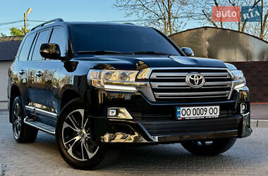 Позашляховик / Кросовер Toyota Land Cruiser 2020 в 