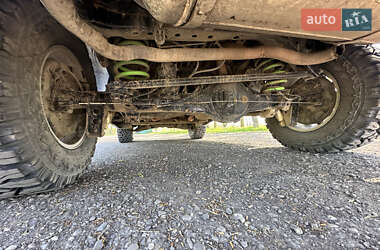 Внедорожник / Кроссовер Toyota Land Cruiser 2001 в 