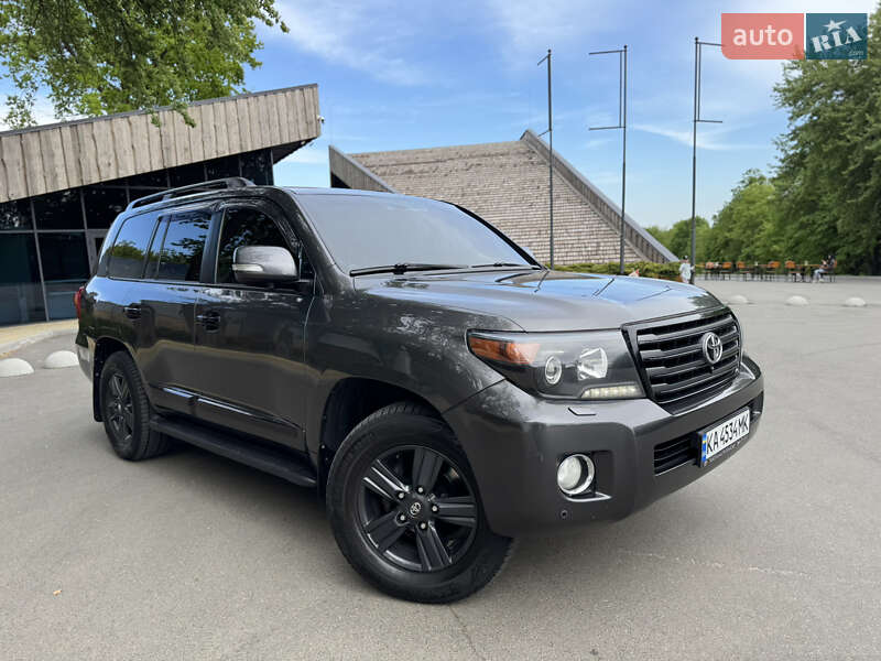 Позашляховик / Кросовер Toyota Land Cruiser 2012 в Києві