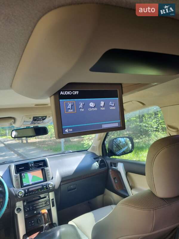 Позашляховик / Кросовер Toyota Land Cruiser 2011 в Львові