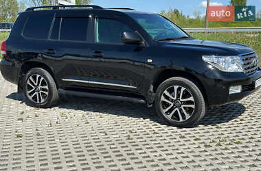 Внедорожник / Кроссовер Toyota Land Cruiser 2011 в Львове