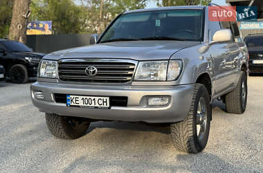 Внедорожник / Кроссовер Toyota Land Cruiser 2003 в 
