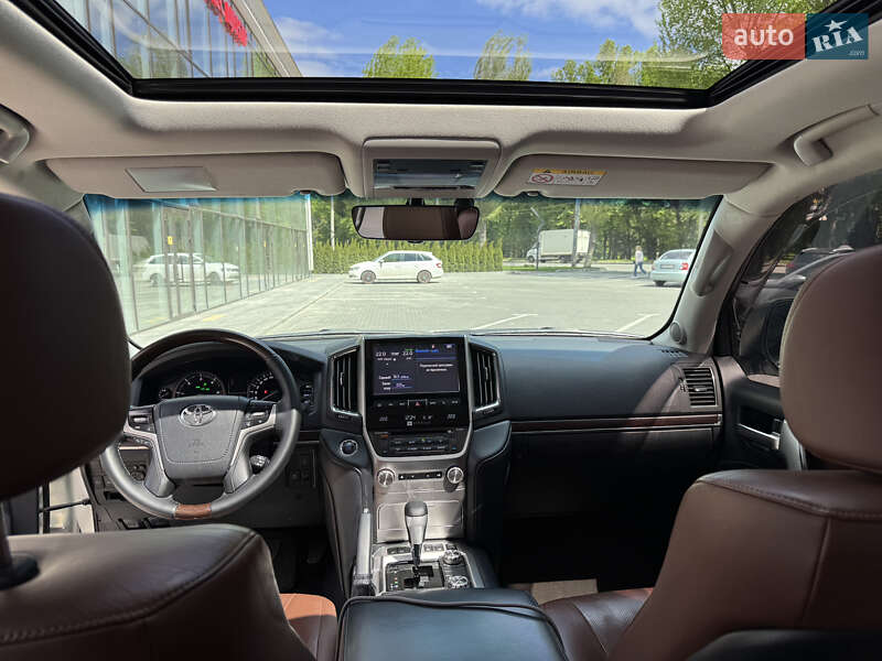 Внедорожник / Кроссовер Toyota Land Cruiser 2015 в Черкассах