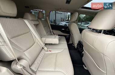 Внедорожник / Кроссовер Toyota Land Cruiser 2021 в 