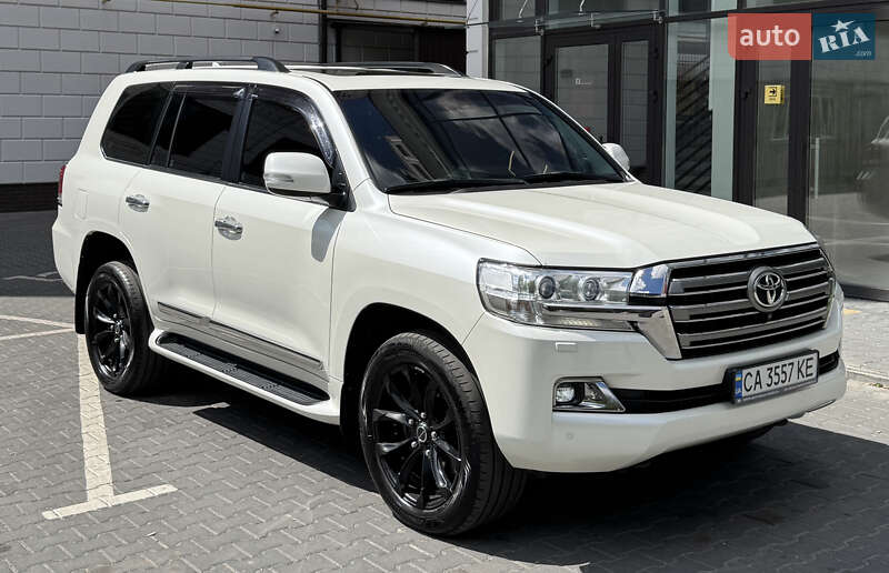 Внедорожник / Кроссовер Toyota Land Cruiser 2015 в Черкассах
