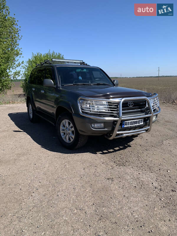 Позашляховик / Кросовер Toyota Land Cruiser 2002 в 