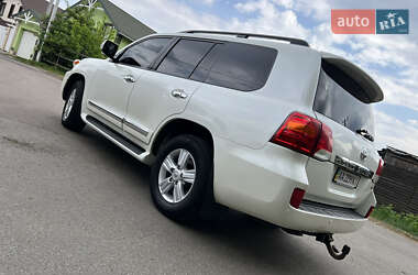 Позашляховик / Кросовер Toyota Land Cruiser 2015 в 