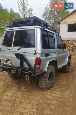 Внедорожник / Кроссовер Toyota Land Cruiser 1987 в 