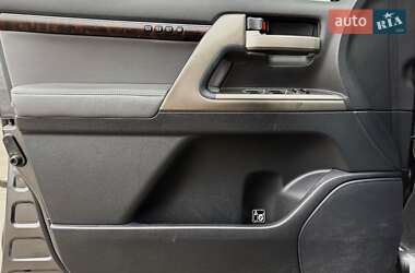 Позашляховик / Кросовер Toyota Land Cruiser 2008 в 