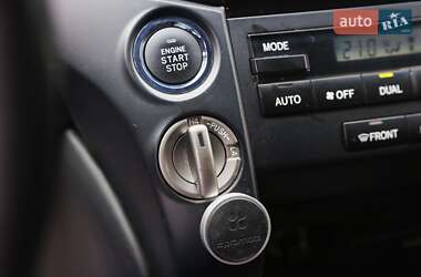Позашляховик / Кросовер Toyota Land Cruiser 2011 в 