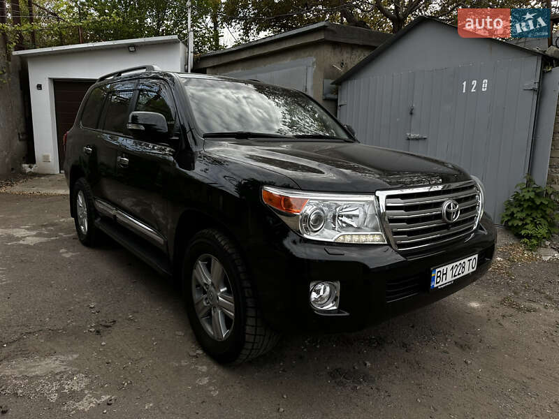 Внедорожник / Кроссовер Toyota Land Cruiser 2012 в Одессе