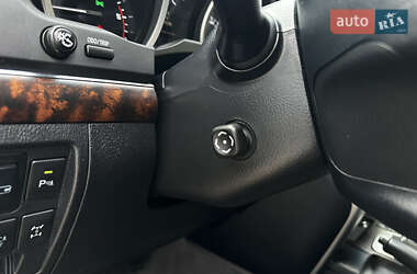 Позашляховик / Кросовер Toyota Land Cruiser 2012 в 