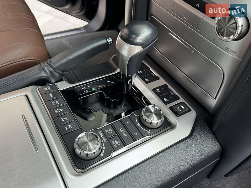 Позашляховик / Кросовер Toyota Land Cruiser 2020 в Києві