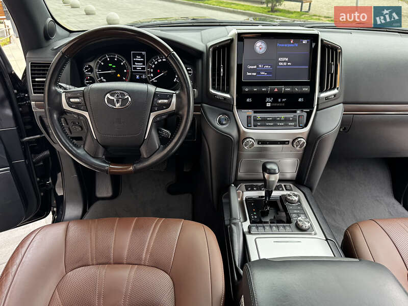 Позашляховик / Кросовер Toyota Land Cruiser 2020 в Києві