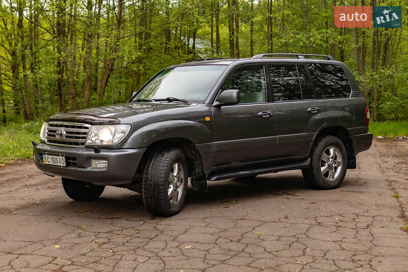 Позашляховик / Кросовер Toyota Land Cruiser 2006 в Трускавці фото 5 Позашляховик / Кросовер Toyota Land Cruiser 2006 в Трускавці