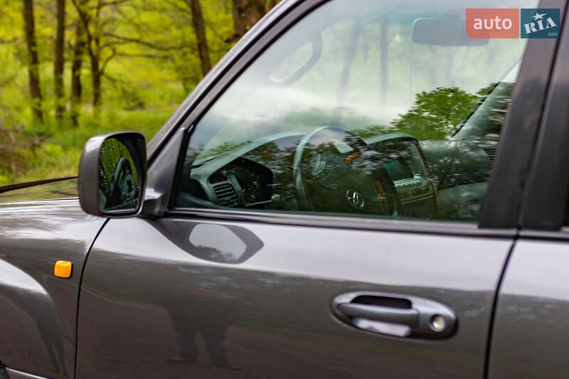 Позашляховик / Кросовер Toyota Land Cruiser 2006 в Трускавці фото 20 Позашляховик / Кросовер Toyota Land Cruiser 2006 в Трускавці