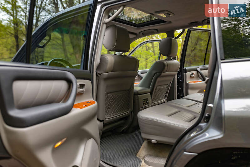 Позашляховик / Кросовер Toyota Land Cruiser 2006 в Трускавці фото 42 Позашляховик / Кросовер Toyota Land Cruiser 2006 в Трускавці