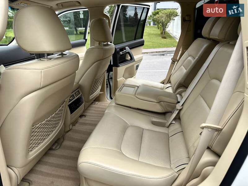 Позашляховик / Кросовер Toyota Land Cruiser 2017 в Києві