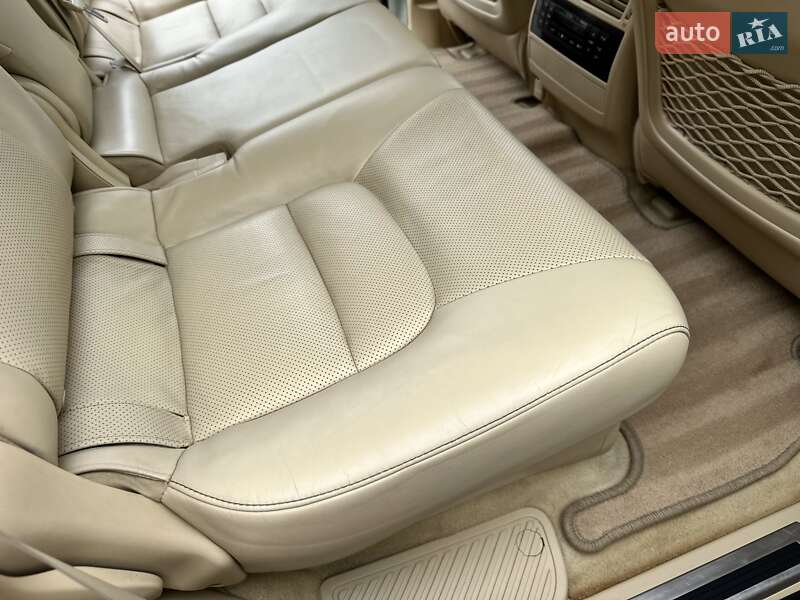 Позашляховик / Кросовер Toyota Land Cruiser 2017 в Києві