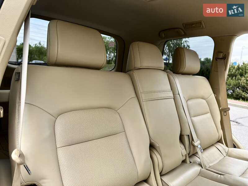 Позашляховик / Кросовер Toyota Land Cruiser 2017 в Києві