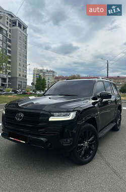 Внедорожник / Кроссовер Toyota Land Cruiser 2022 в Харькове