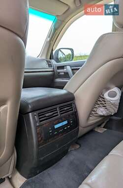 Позашляховик / Кросовер Toyota Land Cruiser 2010 в 