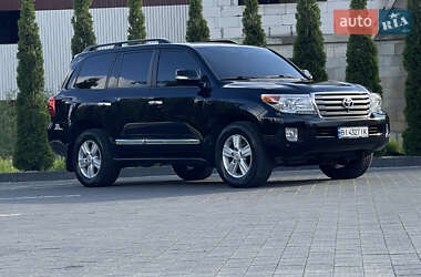 Внедорожник / Кроссовер Toyota Land Cruiser 2013 в Надворной